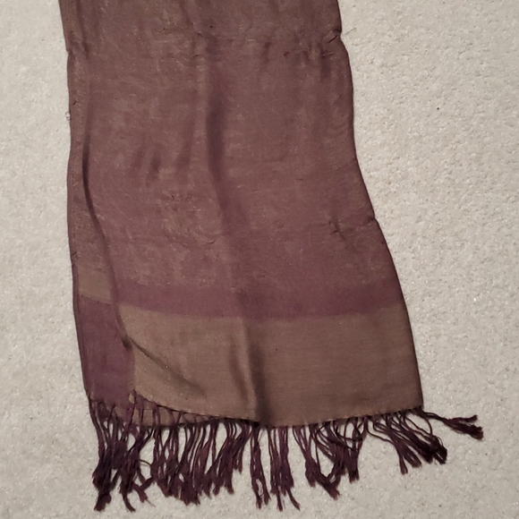 Pashmina - Picture 1 of 2